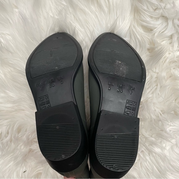 Urban Outfitters rain boots - Picture 7 of 8